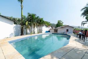 Bazén v ubytování Bubble Nest - 2 nebo v jeho okolí