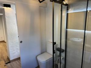 Koupelna v ubytování LA CASA BLANCA, Padilla de Hita + 15 fotografií