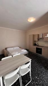 Kuchyň nebo kuchyňský kout v ubytování Route 21