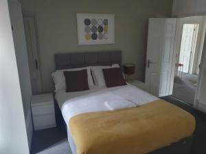 Voodi või voodid majutusasutuse 2 Adjoining Spacious Homes w Garden - Sleeps 14 toas +98 fotot