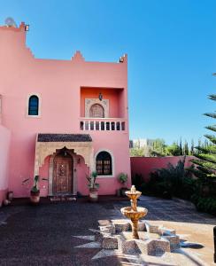 Το κτήριο όπου στεγάζεται  το bed & breakfast