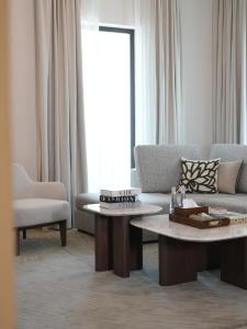 Istumisnurk majutusasutuses Palm Haven! NEW Luxury 1-BR! Yas Island Walking distance to F1