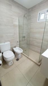 Et badeværelse på Chalet Arredondo Villa Carlos Paz