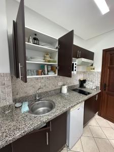 Η κουζίνα ή μικρή κουζίνα στο BEST DREAM Spot