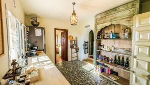 Kuchyň nebo kuchyňský kout v ubytování Finca Estrelicia