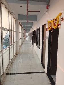 Φωτογραφία από το άλμπουμ του Hotel Krishna Rooms σε Jāmb