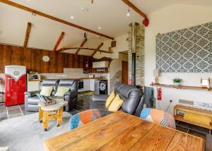 Köök või kööginurk majutusasutuses Durham Coastal Lodges +4 fotot