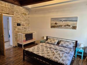 Ένα ή περισσότερα κρεβάτια σε δωμάτιο στο Villa Carmen +80 φωτογραφίες