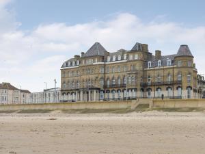 Φυσικό τοπίο κοντά σε αυτή η παραθεριστική κατοικία +23 φωτογραφίες