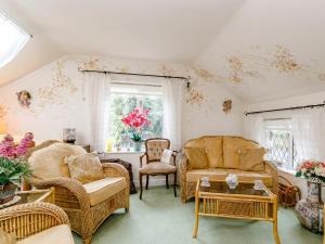 Χώρος καθιστικού στο The Garden House-Uk11837