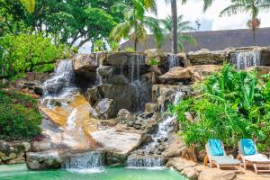 Bazén v ubytování Safari Park Hotel nebo v jeho okolí