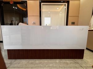 Ο χώρος του λόμπι ή της ρεσεψιόν στο Hotel Lakshya Raj Palace - Khatushyamji