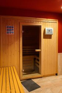 Fotografie z fotogalerie ubytování Lakeside Wellness Villa Buftea v destinaci Buftea