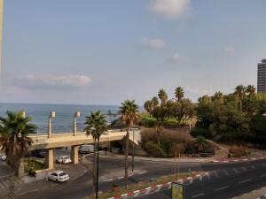 Gallery image of Gordon Beach Apartments in Tel Aviv