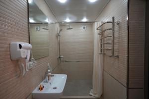 Koupelna v ubytování Amin Guest House