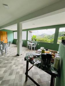 Γενική θέα στο βουνό ή θέα στο βουνό από  αυτό το πανδοχείο