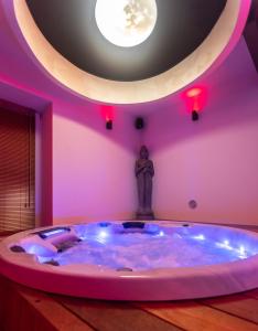 Foto sihtkohas Crisnée asuva majutusasutuse Temple Torii galeriist +17 fotot