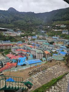 Πισίνα στο ή κοντά στο Tibet inn