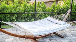 Κήπος έξω από το Unwind in Paradise