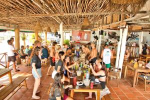 Majutusasutuse Mad Monkey Kampot külastajad