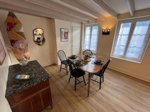 Χώρος καθιστικού στο La fugue - Proche du front de mer et vue chapelle