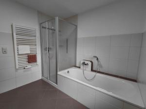 Ένα μπάνιο στο Ferienhof Kagerbauer +41 φωτογραφίες