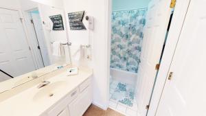 Koupelna v ubytování Royal Poste Unit 3209