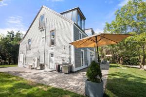 Το κτήριο όπου στεγάζεται  η παραθεριστική κατοικία