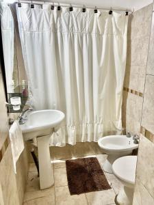 Koupelna v ubytování Montevideo