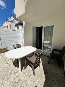 Balkón nebo terasa v ubytování Proche centre-ville joli appartement 2p