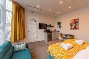 Kuchyň nebo kuchyňský kout v ubytování The Sage