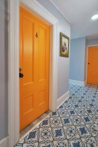 Φωτογραφία από το άλμπουμ του Private Balcony View Riverside Walk Prime Downtown σε Bridgewater