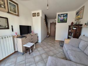 Μια τηλεόραση ή/και κέντρο ψυχαγωγίας στο Casa Joy