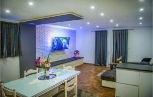 Istumisnurk majutusasutuses Nice Home In Imotski With Private Swimming Pool, Can Be Inside Or Outside