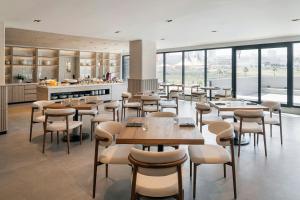 Εστιατόριο ή άλλο μέρος για φαγητό στο AC Hotel by Marriott San Luis Potosi