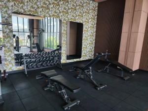 Spordikeskus ja/või sportimisvõimalused majutusasutuses Self Check-in 3BR Condo at Puchong with Free Parking & WiFi