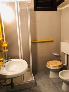 Koupelna v ubytování Trilocale Corallo 300 mt spiaggia