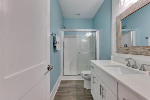 Ένα μπάνιο στο A Wave From It All +29 φωτογραφίες