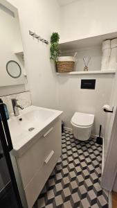 Koupelna v ubytování Inverness City Centre Studio Flat