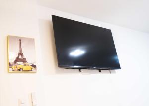 TV a/nebo společenská místnost v ubytování Peace Place