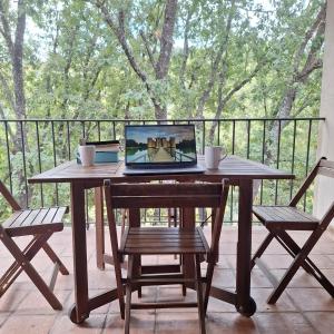 Balkón nebo terasa v ubytování Apartamentos Casasturga