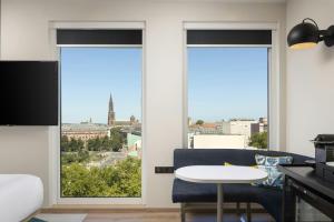 Μια τηλεόραση ή/και κέντρο ψυχαγωγίας στο Aloft Strasbourg City Centre