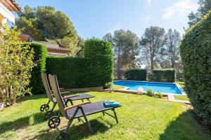 La alberca dentro o cerca de Al Alba - Serene escape with shared swimming pool