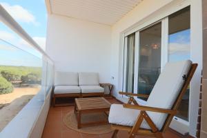 Khu vực ghế ngồi tại Nuevo Portil Con Vistas