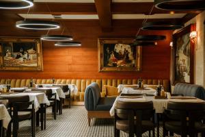 Χώρος καθιστικού στο Hotel Rozaje