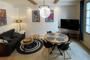 Posezení v ubytování La Cocarde Arles Centre