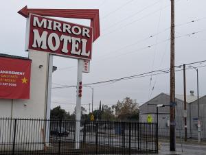 Ảnh trong thư viện ảnh của Mirror Motel ở Los Angeles