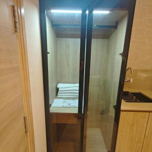 Fotografie z fotogalerie ubytování Bluestone Prime by The Cosy Hotels v Novém Dillí + 70 fotografií