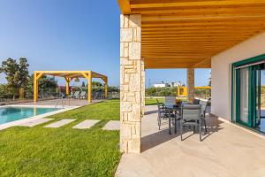 Πισίνα στο ή κοντά στο Villa Sandi with Private Pool