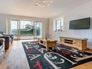 Μια τηλεόραση ή/και κέντρο ψυχαγωγίας στο 5 Bed in Newquay 46489